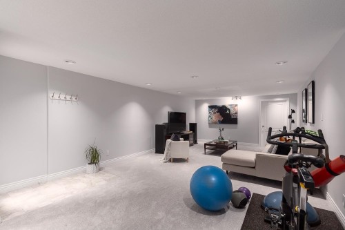 3557 36Th Avenue W, Vancouver, BC - Indoor