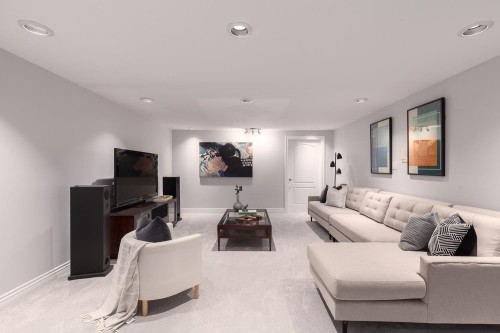 3557 36Th Avenue W, Vancouver, BC - Indoor Photo Showing Living Room