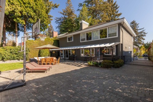 3557 36Th Avenue W, Vancouver, BC - Outdoor With Deck Patio Veranda