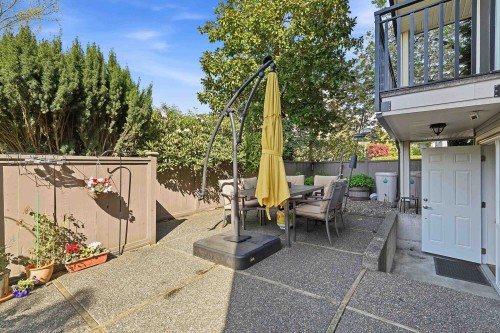 1-1606 10th Avenue W Vancouver, BC V6J 2A1
