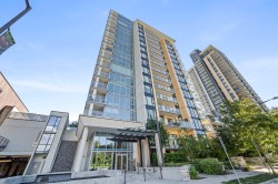 903-1471 Hunter Street North Vancouver, BC V7J 1H3