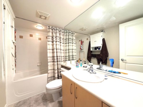 1805-8460 Granville Avenue, Richmond, BC 