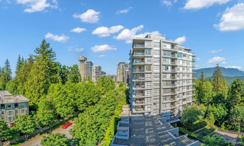 1007-9222 University Crescent, Burnaby, BC - Outdoor
