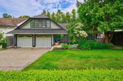 23635 108 Loop Maple Ridge, BC V2W 1B2