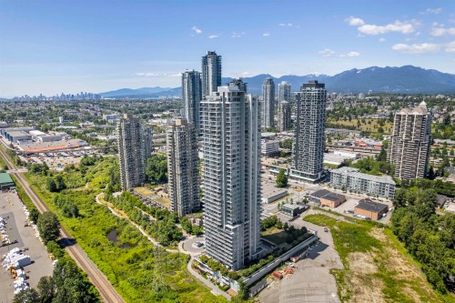 608-2388 Madison Avenue  Burnaby, BC V5C 0K8