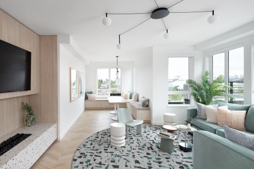 419-2450 Garden Drive, Vancouver, BC 