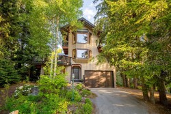 7231 Fitzsimmons Road NWhistler, BC V8E 0E3