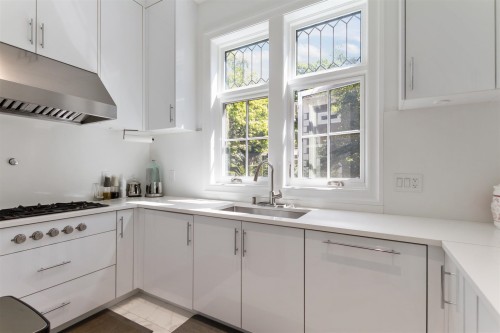 1341 Matthews Avenue, Vancouver, BC 