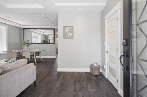 3233 Grant Street, Vancouver, BC 
