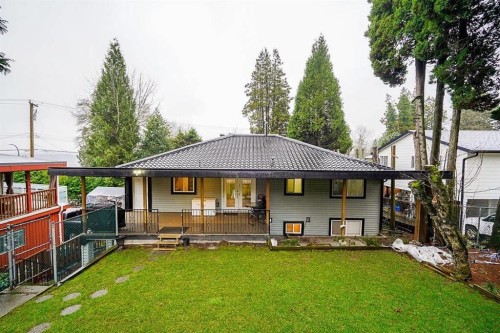 322 Mariner Way, Coquitlam, BC 