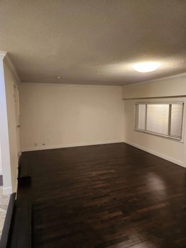 322 Mariner Way, Coquitlam, BC 