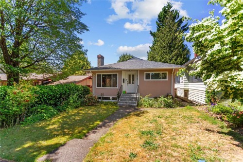 7643 Selkirk Street, Vancouver, BC 