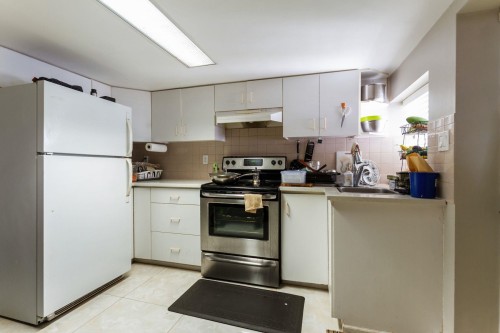7643 Selkirk Street, Vancouver, BC 