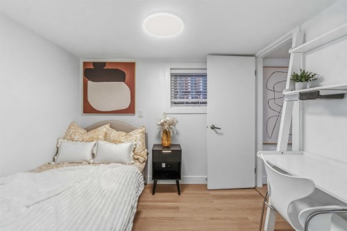 3534 17Th Avenue W, Vancouver, BC 