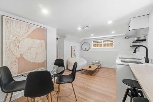 3534 17Th Avenue W, Vancouver, BC 