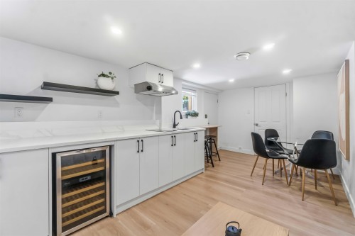 3534 17Th Avenue W, Vancouver, BC 