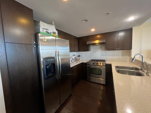 1202-8160 Lansdowne Road, Richmond, BC 
