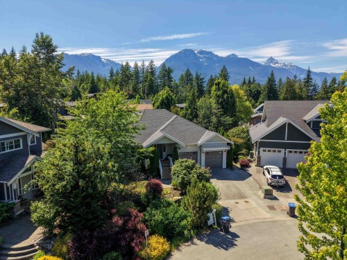 1001 Condor Place, Squamish, BC 