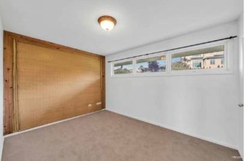 2208 Burquitlam Drive, Vancouver, BC 