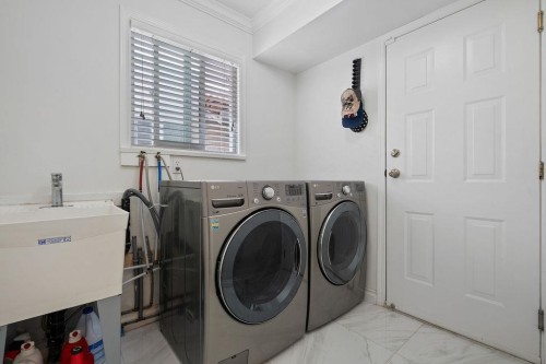 6066 Martyniuk Place, Richmond, BC 