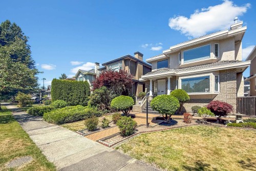 2755 20Th Avenue W, Vancouver, BC 