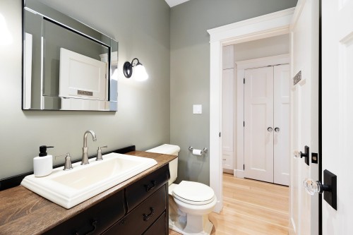 2209 St. George Street, Port Moody, BC 