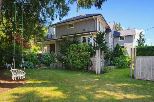 2209 St. George Street, Port Moody, BC 