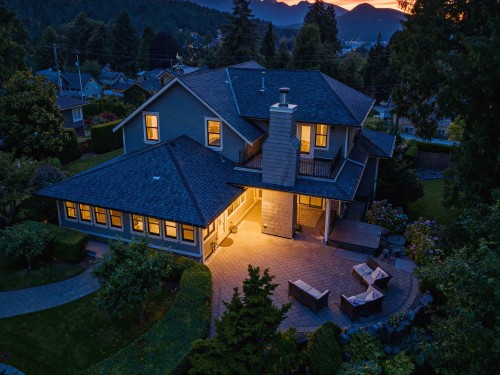 2209 St. George Street, Port Moody, BC 