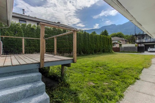 37937 Fourth Avenue, Squamish, BC 