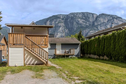 37937 Fourth Avenue, Squamish, BC 