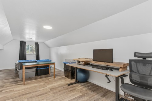 37937 Fourth Avenue, Squamish, BC 