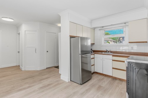 37937 Fourth Avenue, Squamish, BC 