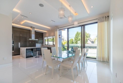 3011 27Th Avenue W, Vancouver, BC 