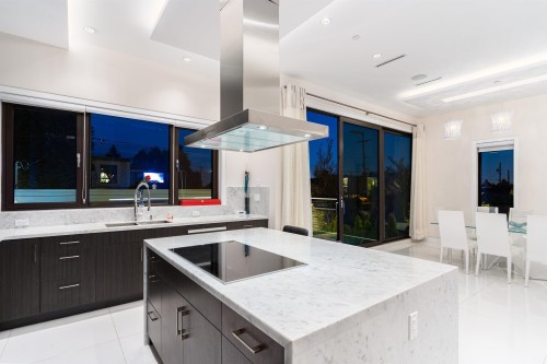 3011 27Th Avenue W, Vancouver, BC 
