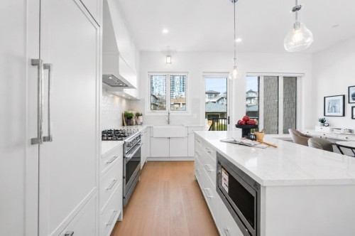531 61St Avenue W, Vancouver, BC 