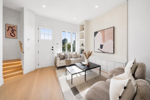 531 61St Avenue W, Vancouver, BC 