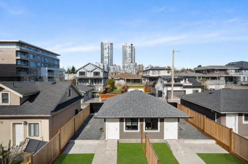 531 61St Avenue W, Vancouver, BC 
