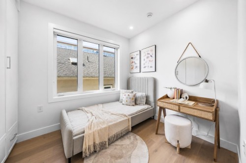 531 61St Avenue W, Vancouver, BC 
