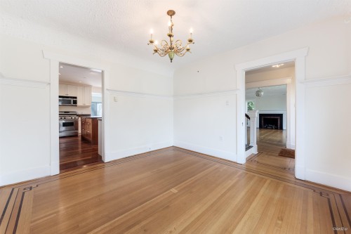 2146 33Rd Avenue W, Vancouver, BC 