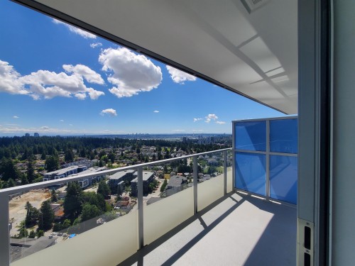 3202-567 Emerson Street  Coquitlam, BC V3J 0M8