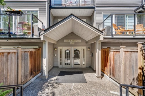 204-833 16th Avenue W Vancouver, BC V5Z 1S9