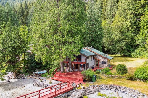 12 & 13 Coldwell Beach, North Vancouver, BC - Outdoor