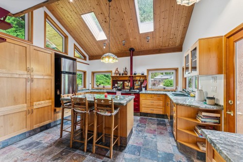 12 & 13 Coldwell Beach, North Vancouver, BC - Indoor