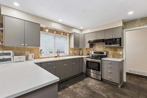 1501 Ostler Court, North Vancouver, BC 