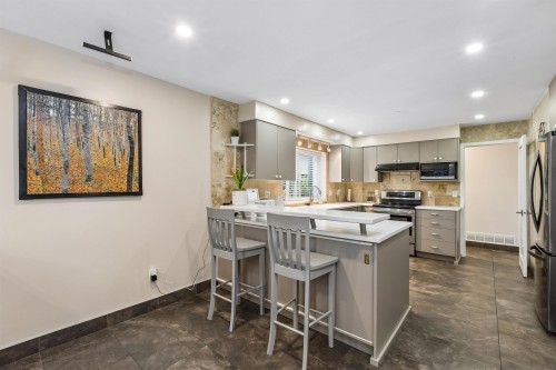 1501 Ostler Court, North Vancouver, BC 