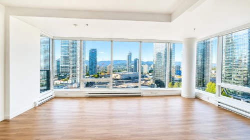 1702-6461 Telford Avenue  Burnaby, BC V5H 0B7