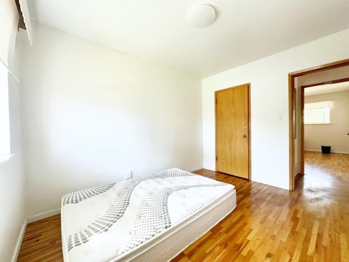 3416 Monmouth Avenue, Vancouver, BC 