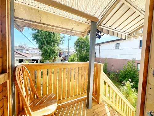 3416 Monmouth Avenue, Vancouver, BC 
