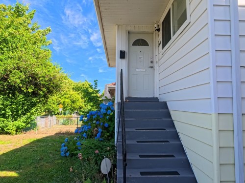3416 Monmouth Avenue, Vancouver, BC 