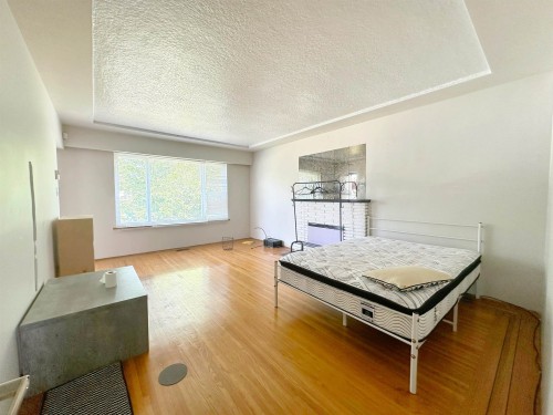 3416 Monmouth Avenue, Vancouver, BC 
